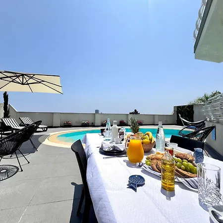 St Julians Hillside With Pool ヴィラ Is-Swieqi