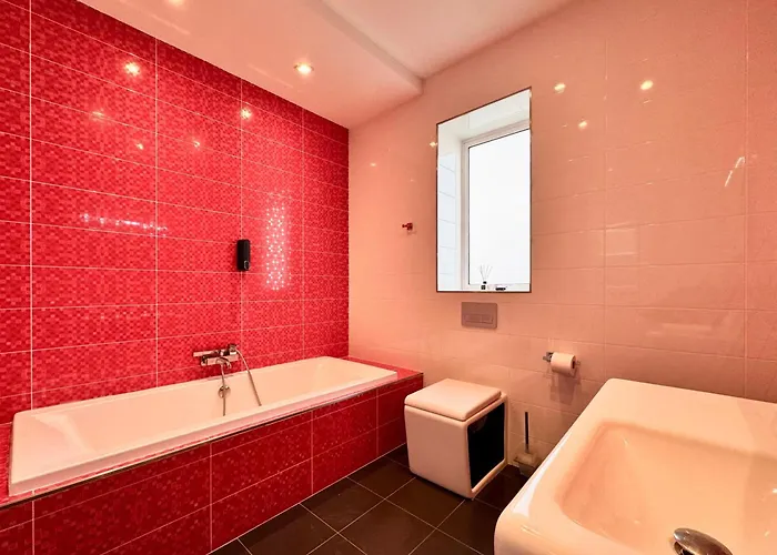 St Julians Hillside With Pool Is-Swieqi