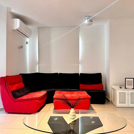 Villa St Julians Hillside With Pool *