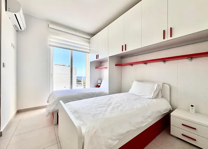 St Julians Hillside With Pool